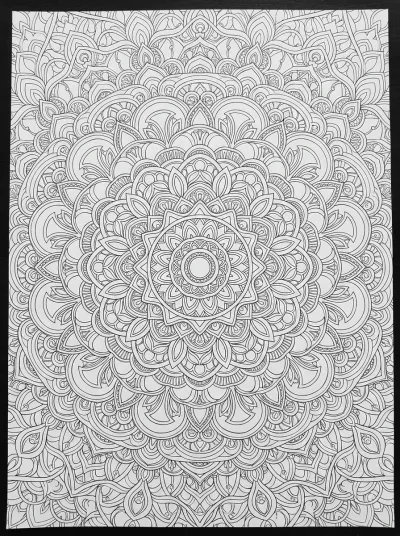 Desenho de Mandala Geométrica para colorir